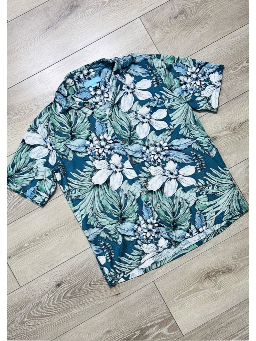 Boca Island Wear Vintage Button Up Shirt Tropical Floral Print Silk Blend